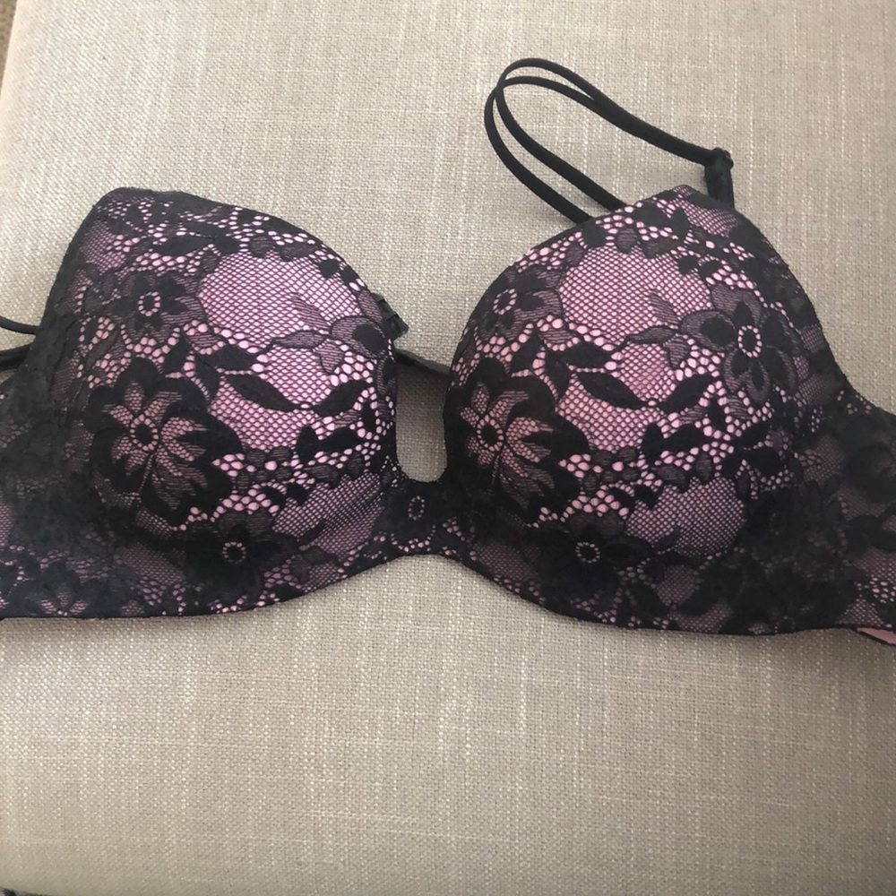 Victoria’s Secret bra